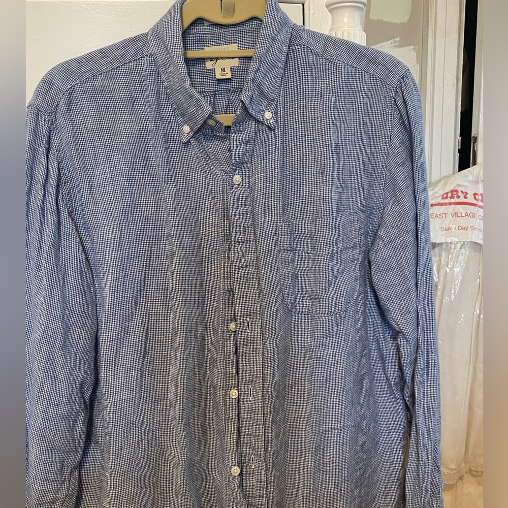 J.Crew button down, Irish Linen, Classic fit men’s M